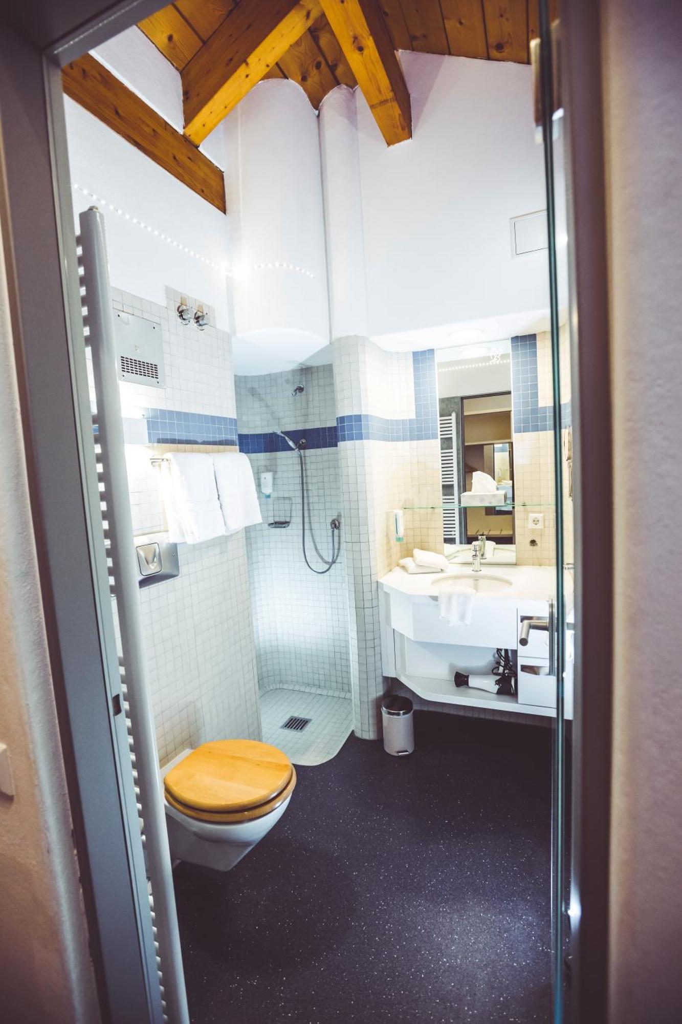 Hotel Und Appartementhof Waldeck Bad Fussing Bagian luar foto