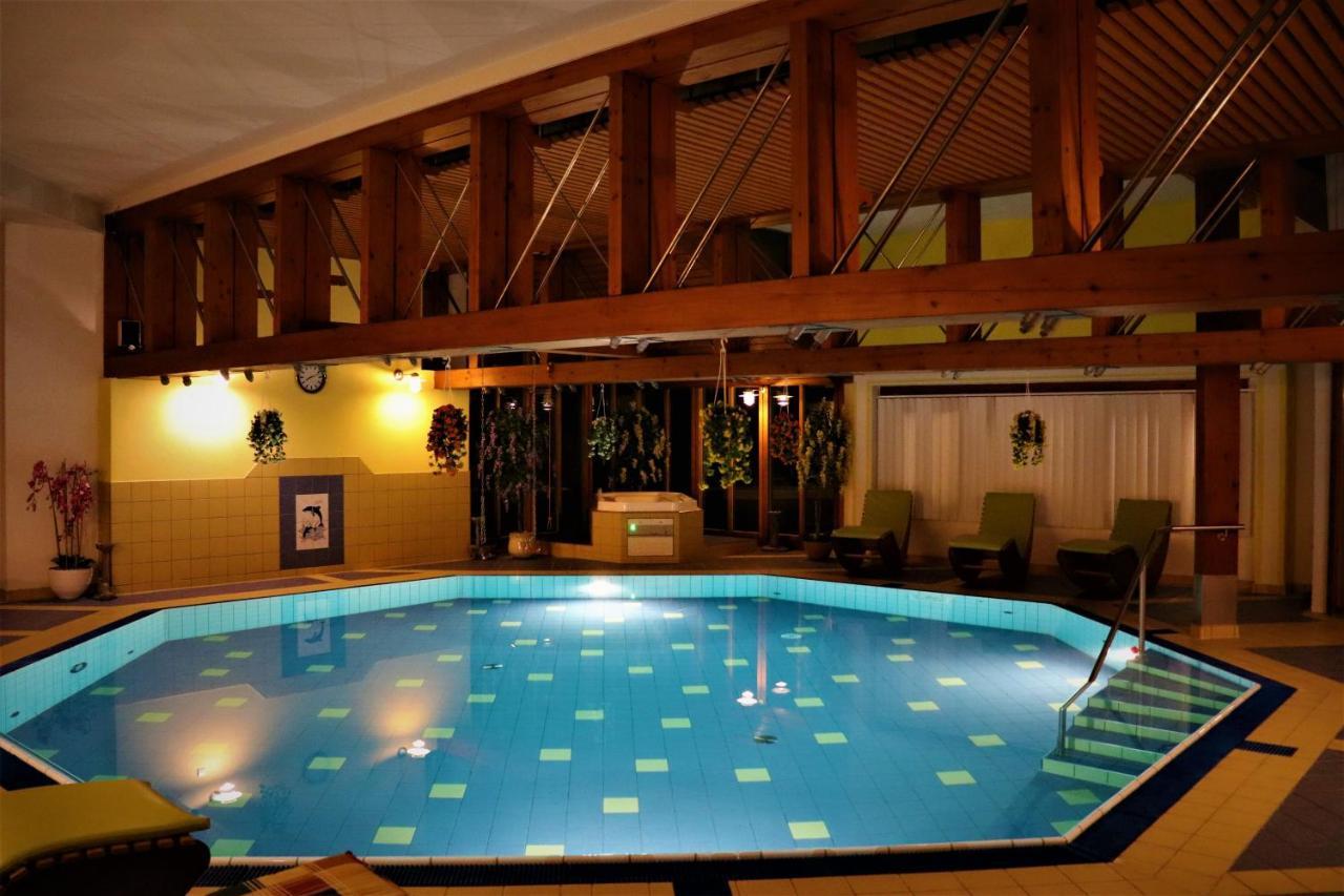 Hotel Und Appartementhof Waldeck Bad Fussing Bagian luar foto