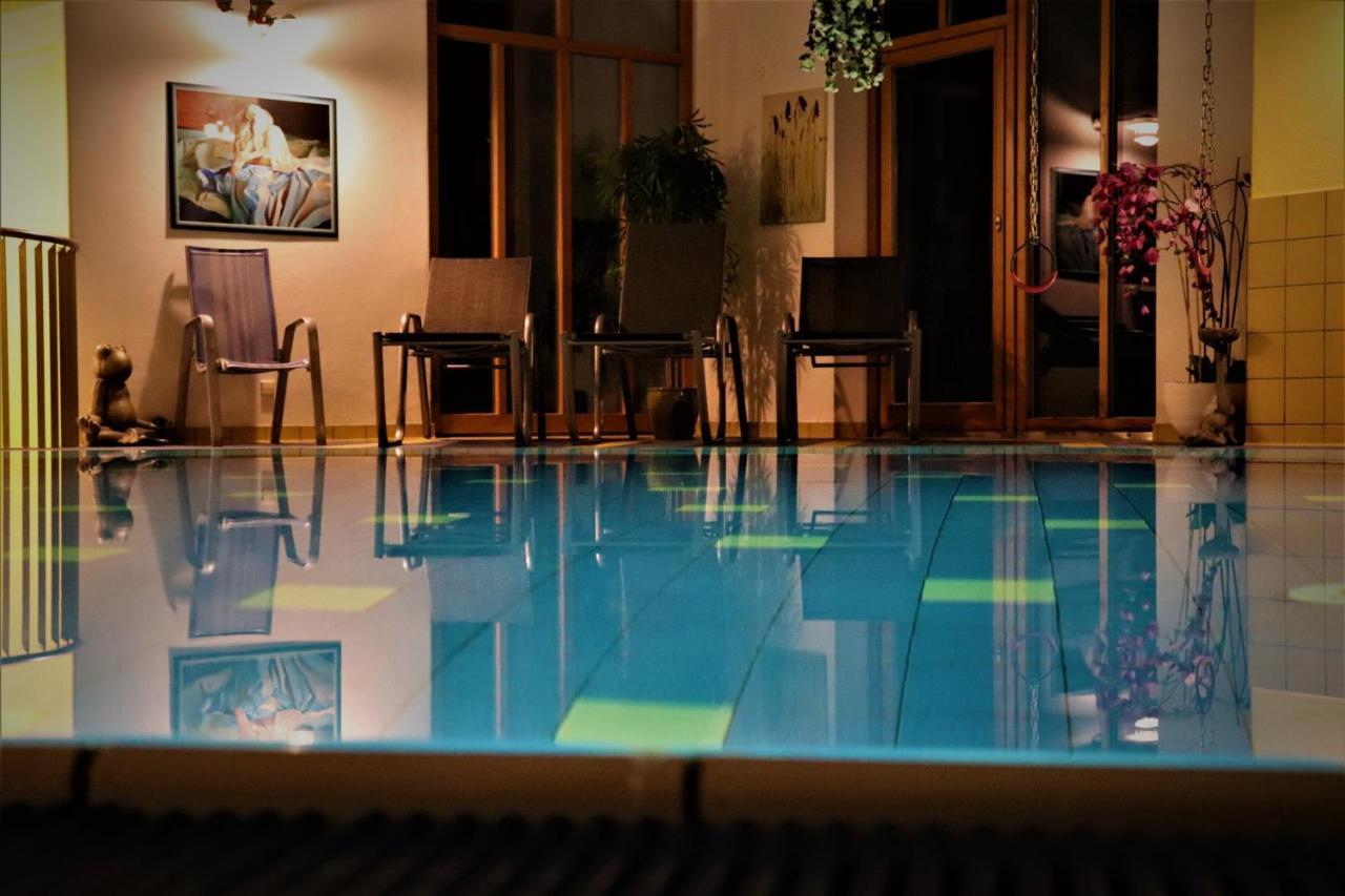 Hotel Und Appartementhof Waldeck Bad Fussing Bagian luar foto